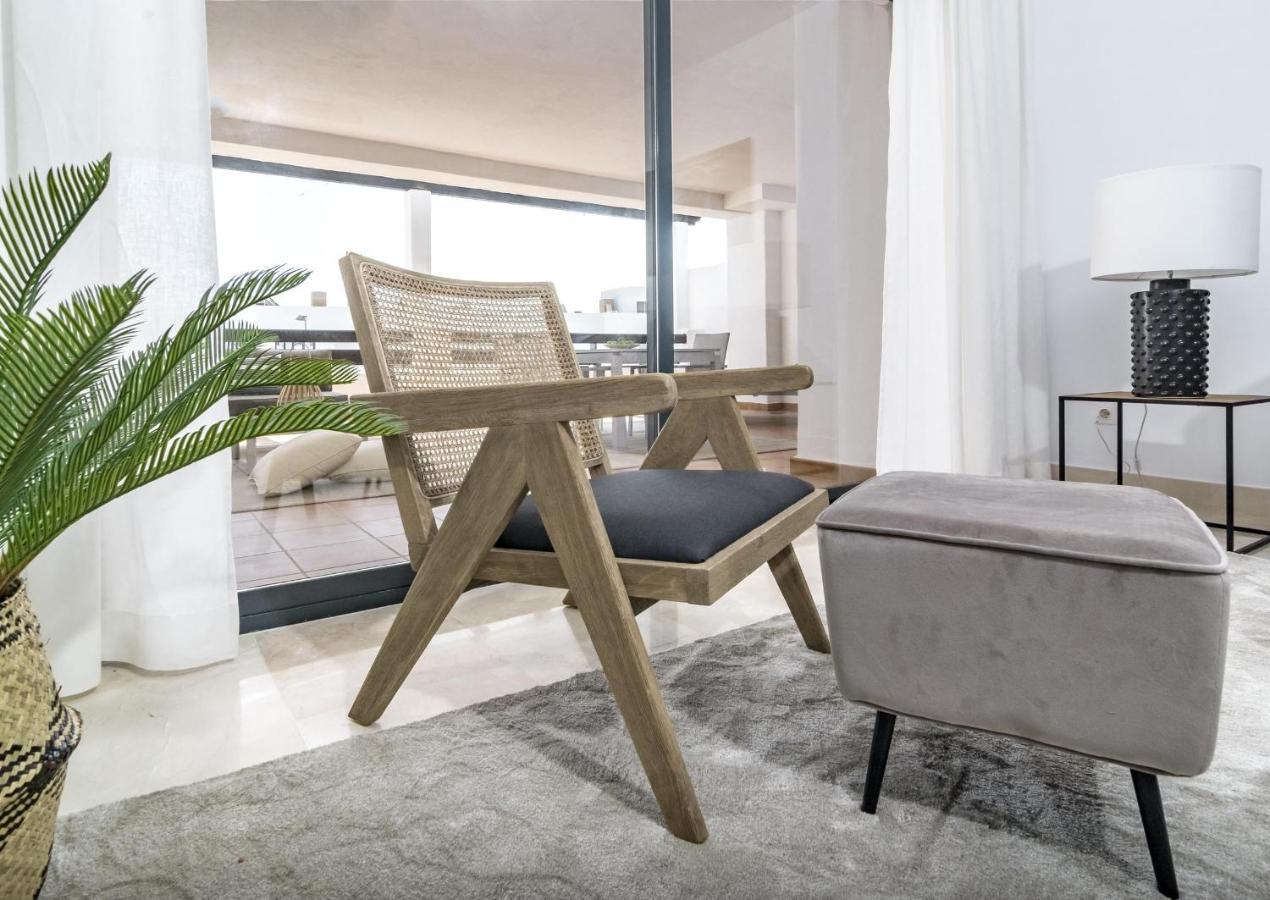 Djc - Modern 2 Bedroom Apartment Close To Beach Casares Bagian luar foto
