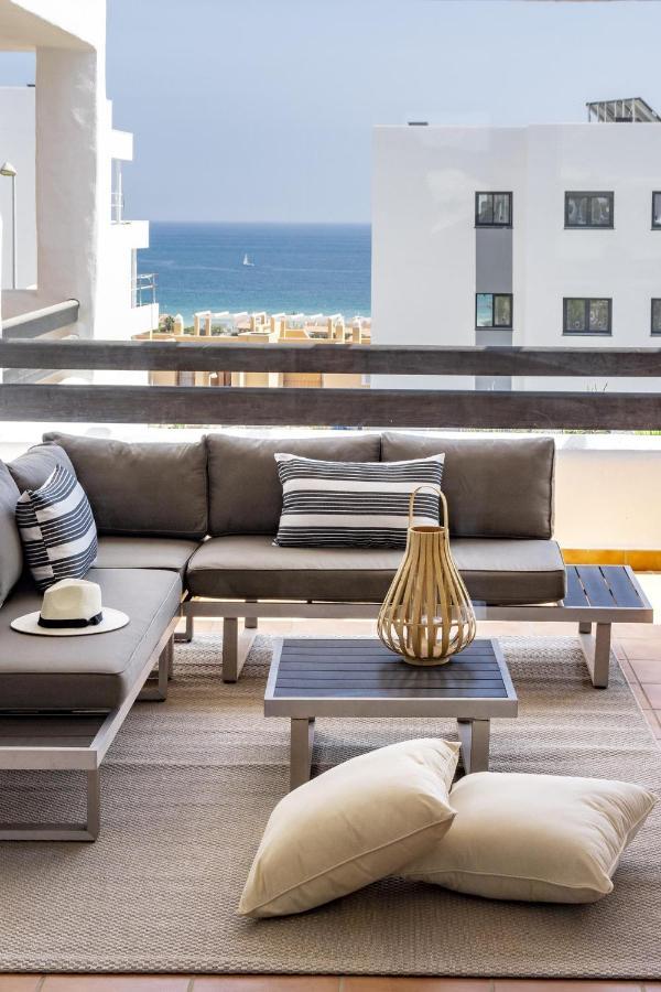 Djc - Modern 2 Bedroom Apartment Close To Beach Casares Bagian luar foto