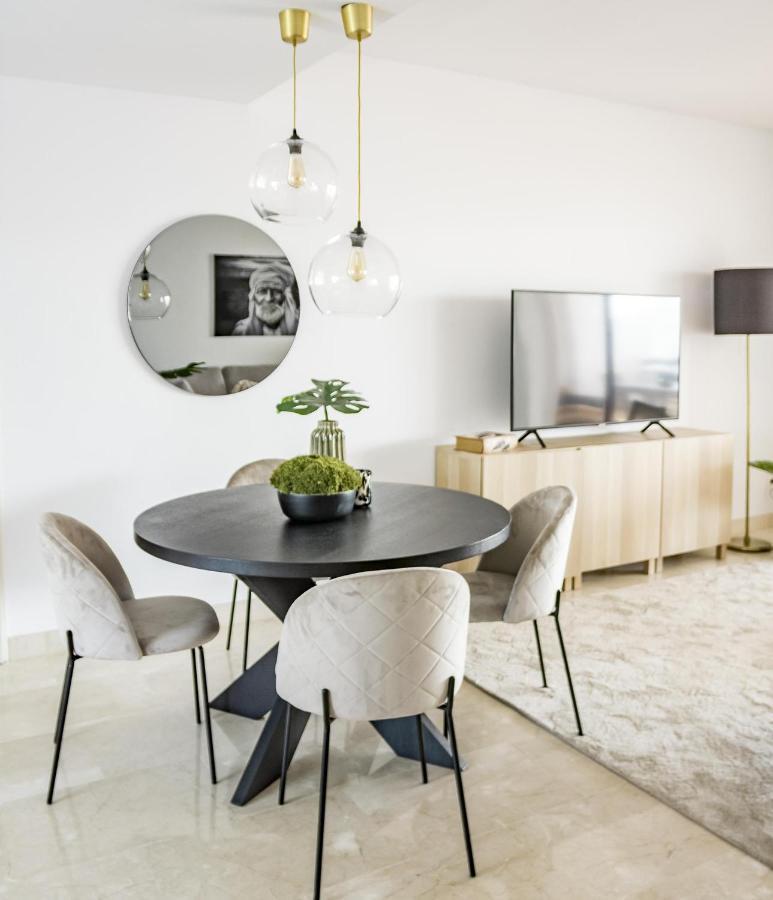 Djc - Modern 2 Bedroom Apartment Close To Beach Casares Bagian luar foto